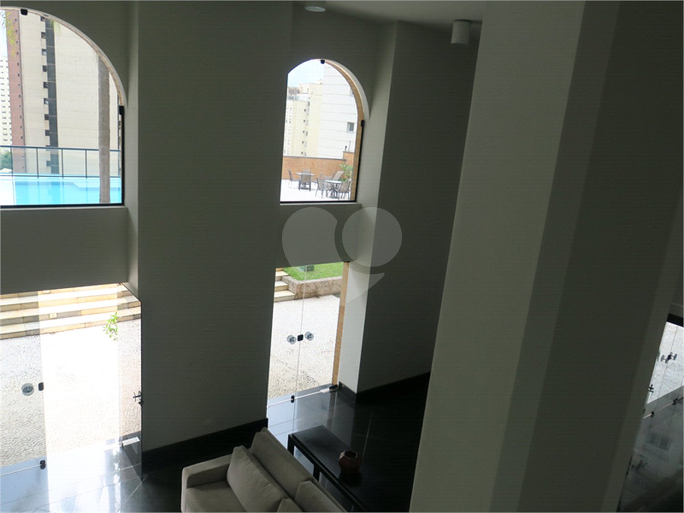 Apartamento à venda com 3 suítes em Vila Suzana, São Paulo, SP