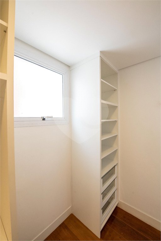 Apartamento à venda com 3 quartos, sendo 1 suíte, em Paraíso, São Paulo, SP