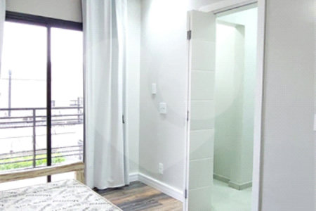 Casa para alugar com 5 quartos, sendo 1 suíte, no condomínio Figueira Garden, Atibaia - SP
