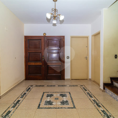 Casa à venda com 3 quartos, sendo 1 suíte, em Interlagos, São Paulo, SP