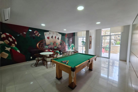 Apartamento à venda com 4 quartos, sendo 2 suítes, em Enseada, Guarujá, SP