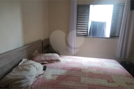 Casa à venda com 3 quartos em Novo Osasco, Osasco, SP