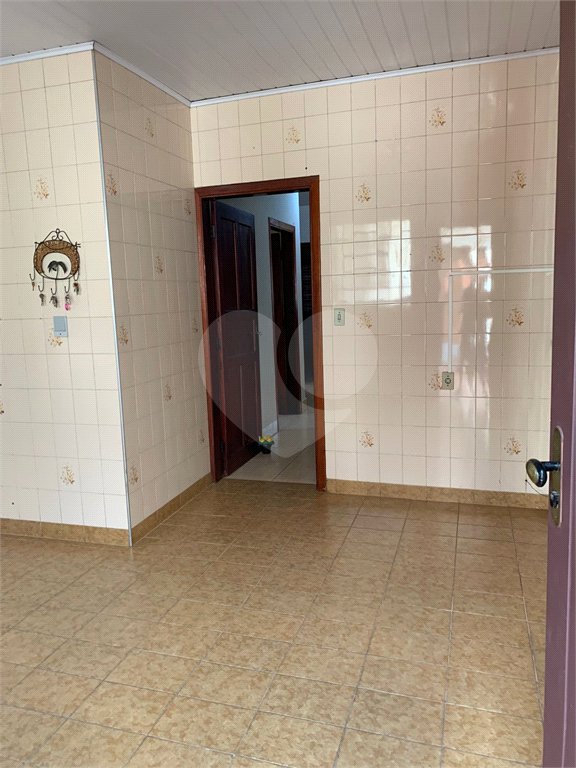 Sobrado à venda com 3 quartos no Brasilândia, São Paulo, SP