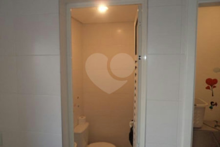 Apartamento à venda com 3 suítes em Vila Mariana, São Paulo, SP