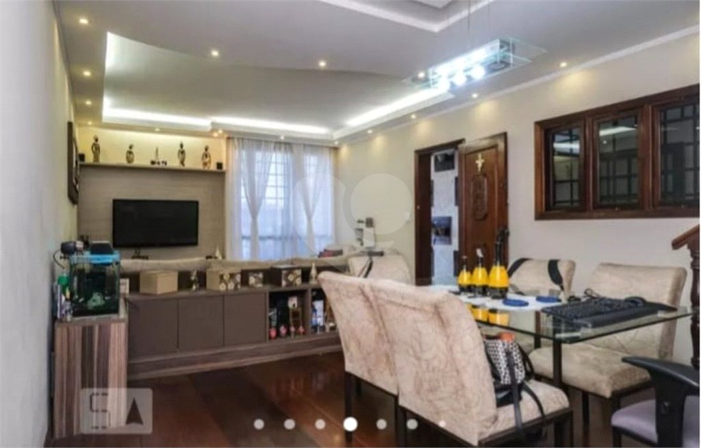 Sobrado à venda com 4 quartos, sendo 2 suítes, em Tucuruvi, São Paulo, SP