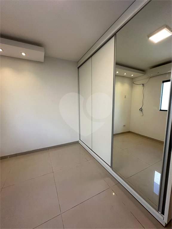 Casa à venda com 3 quartos, sendo 1 suíte,  em Jardim Estoril, Ponta Porã, MS