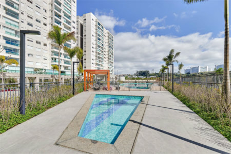 Apartamento à venda com 3 quartos, sendo 2 suítes, em Santo Amaro, São Paulo, SP