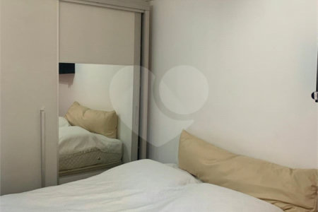 Apartamento à venda com 2 quartos, sendo 1 suíte,  em Canto do Forte, Praia Grande, SP