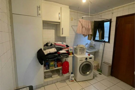 Casa à venda com 4 quartos, sendo 1 suíte,  em Vila Morumbi, São Paulo, SP