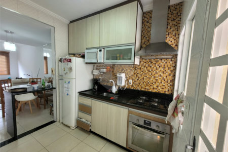 Casa à venda com 2 quartos no condomínio Caminhos da Serra 4, Jundiaí - SP