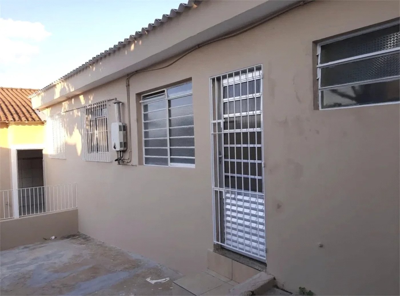 Sobrado à venda com 2 quartos em Km 18, Osasco, SP