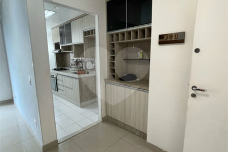 Apartamento à venda com 3 quartos, sendo 1 suíte, em Baeta Neves, São Bernardo do Campo, SP