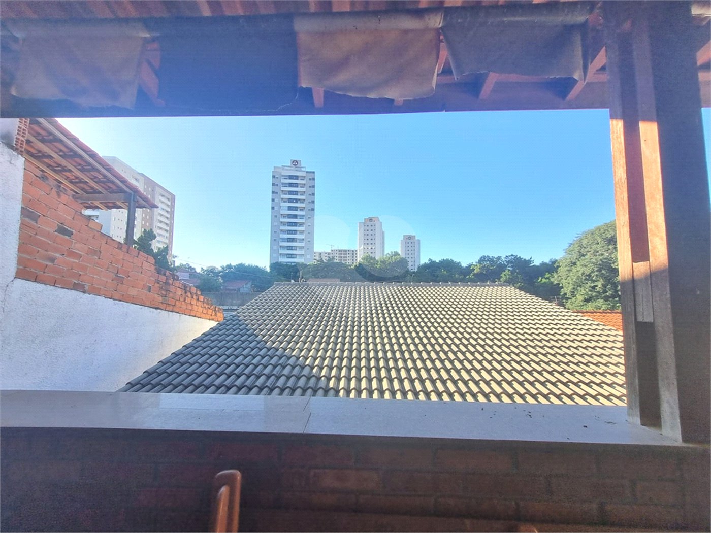 Casa à venda com 4 quartos, sendo 1 suíte, em Jardim São Carlos, Sorocaba, SP