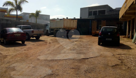 Casa à venda com 3 quartos em Vila Brasileira, Mogi das Cruzes, SP