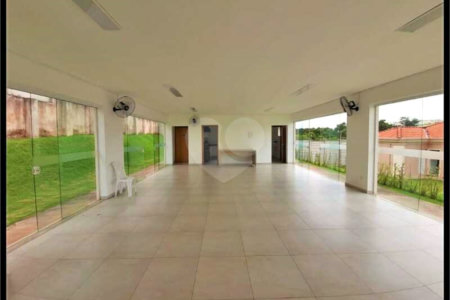 Casa à venda no condomínio Vila Rica, Indaiatuba - SP