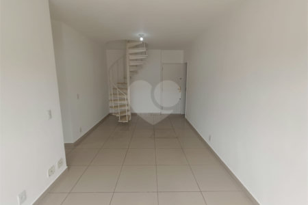Cobertura à venda com 3 quartos, sendo 1 suíte, em Grajaú, Rio de Janeiro, RJ