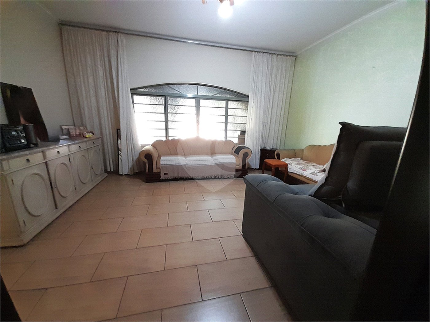Casa à venda com 5 quartos, sendo 1 suíte,  em Jardim Anhangüera, Ribeirão Preto, SP