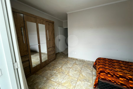 Casa à venda com 3 quartos, sendo 2 suítes, em Vila Regina, Itapetininga, SP