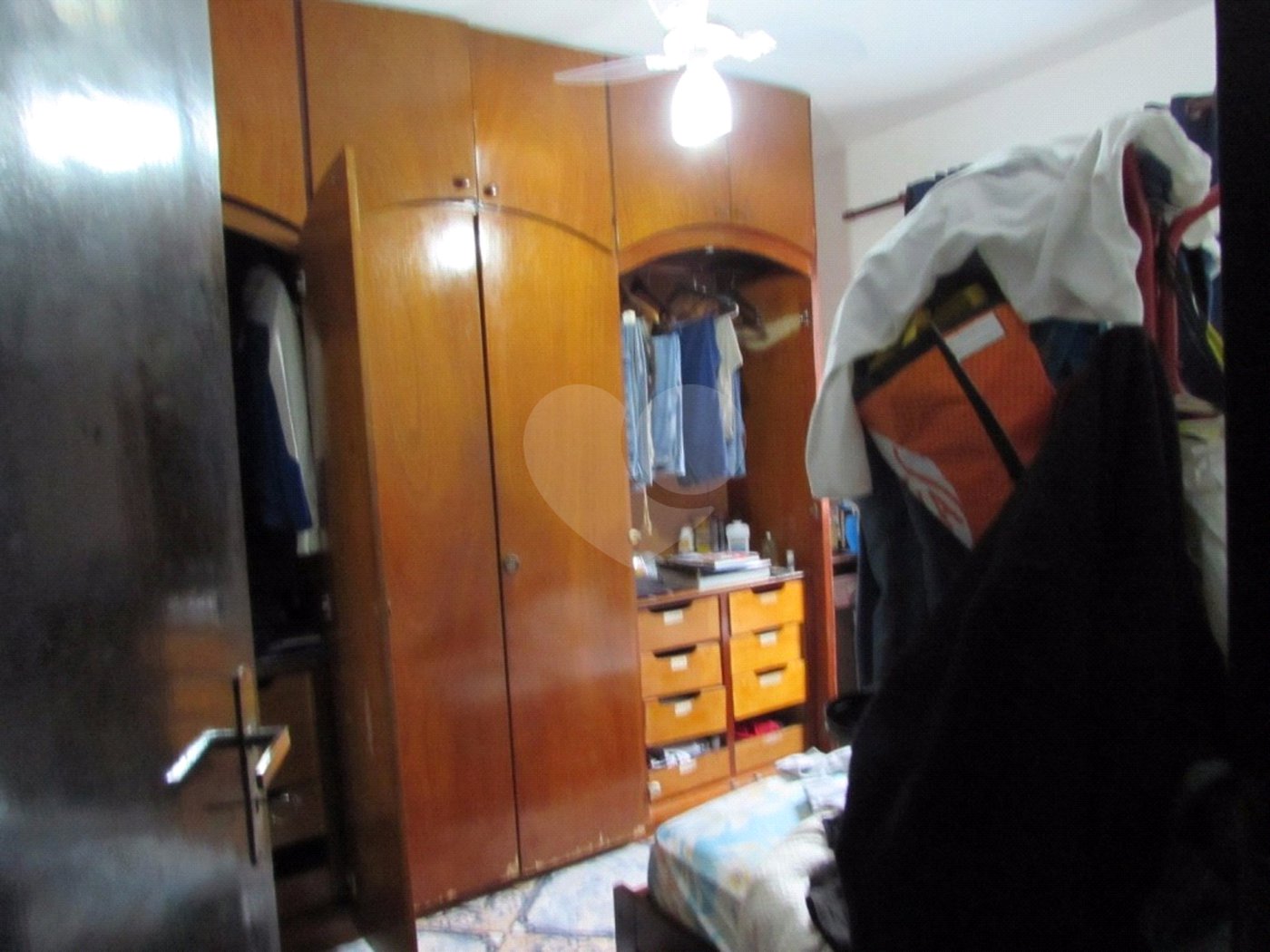 Casa Térrea à venda ou para alugar com 5 quartos, sendo 2 suítes, em Vila Horizonte, Mogi das Cruzes, SP
