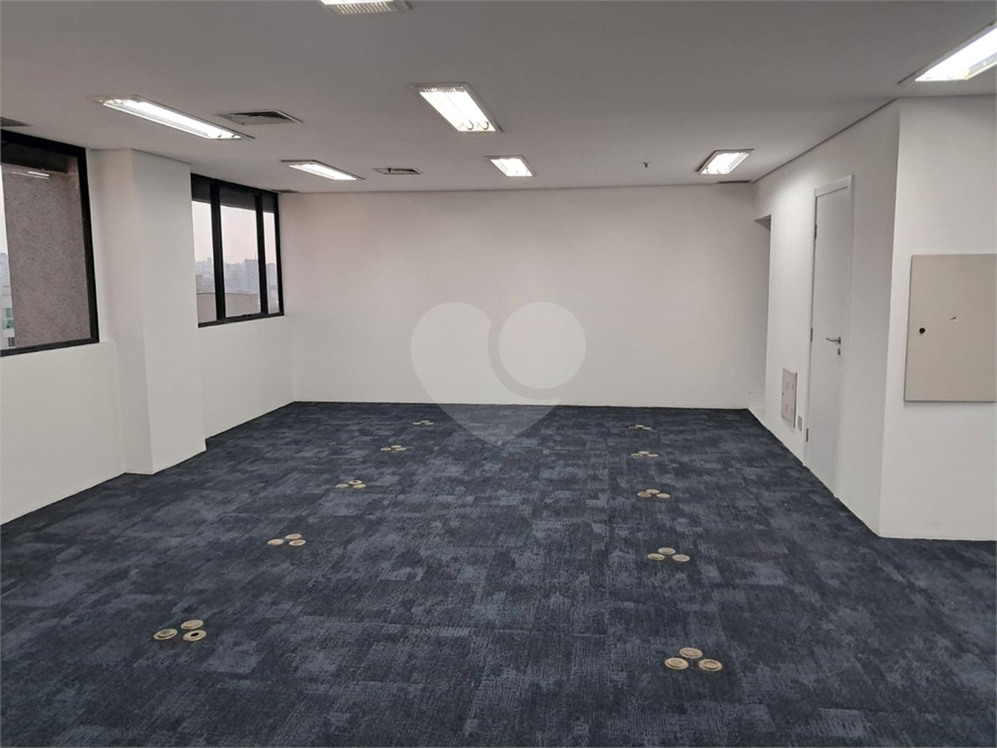 Sala à venda em Alto da Boa Vista, São Paulo, SP