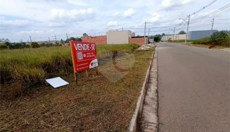 Terreno à venda em Vila Asem, Itapetininga, SP
