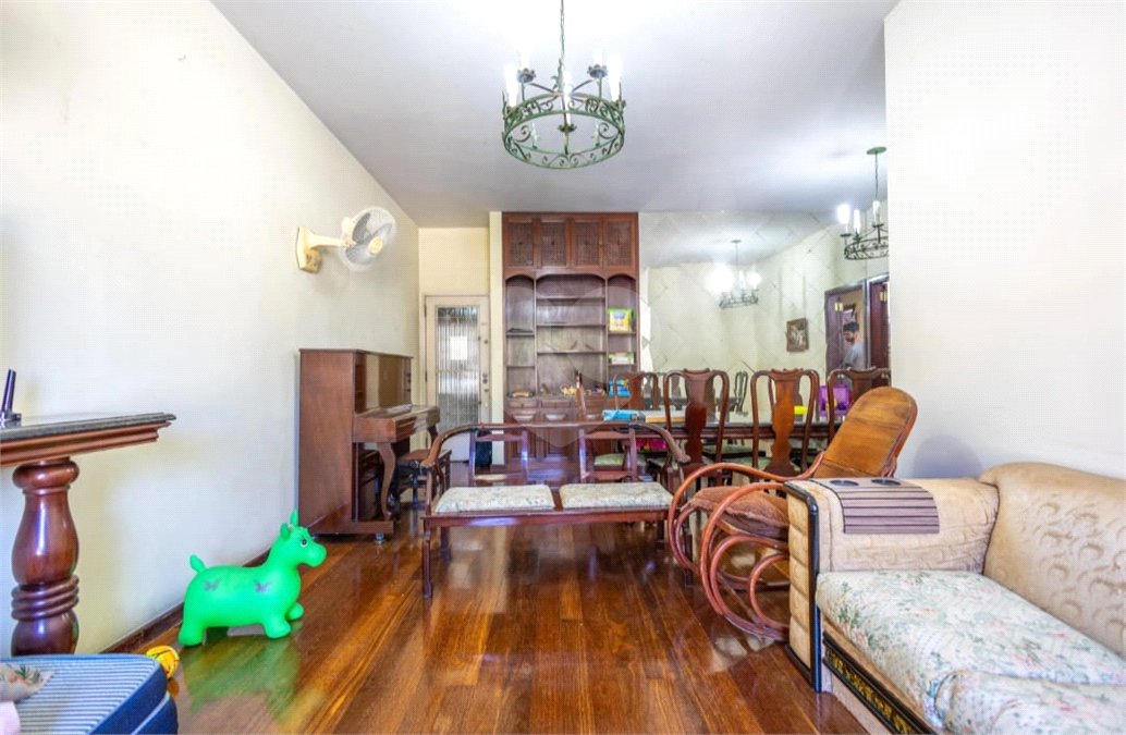 Apartamento à venda com 3 quartos, sendo 1 suíte, em Tijuca, Rio de Janeiro, RJ