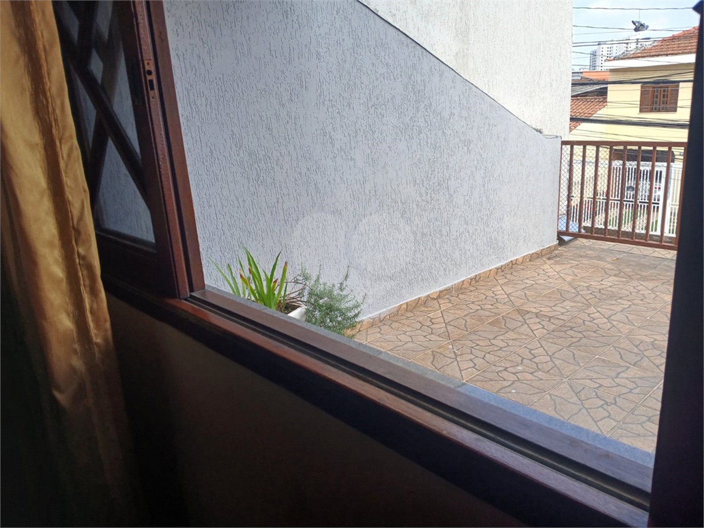 Casa à venda com 4 quartos, sendo 1 suíte, em Jardim Rosa de Franca, Guarulhos, SP