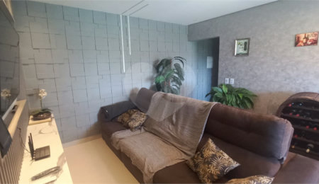 Apartamento à venda com 3 quartos, sendo 1 suíte,  em Jardim Bandeirantes, Louveira, SP