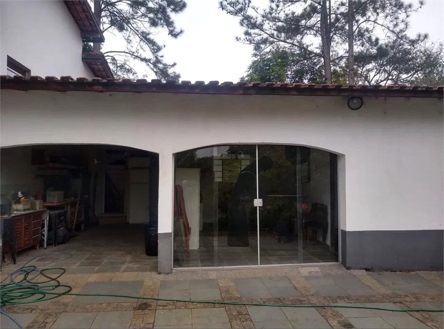 Terreno à venda com 6 quartos no condomínio Quinta dos Lagos, Cotia - SP