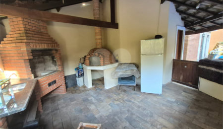 Casa à venda com 4 suítes no condomínio Alpes da Cantareira, Mairiporã - SP