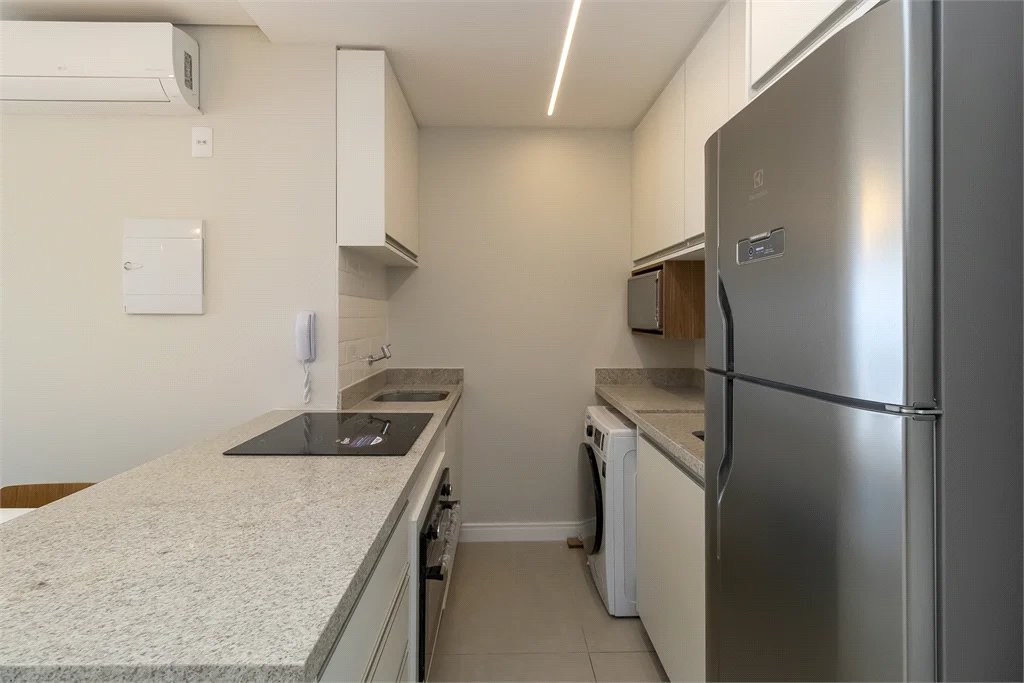 Apartamento à venda com 1 quarto em Vila Cordeiro, São Paulo, SP