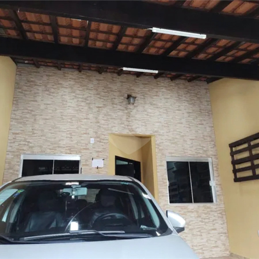 Terreno à venda com 4 quartos, sendo 2 suítes, no condomínio Conjunto Residencial Rigui, São José dos Campos - SP