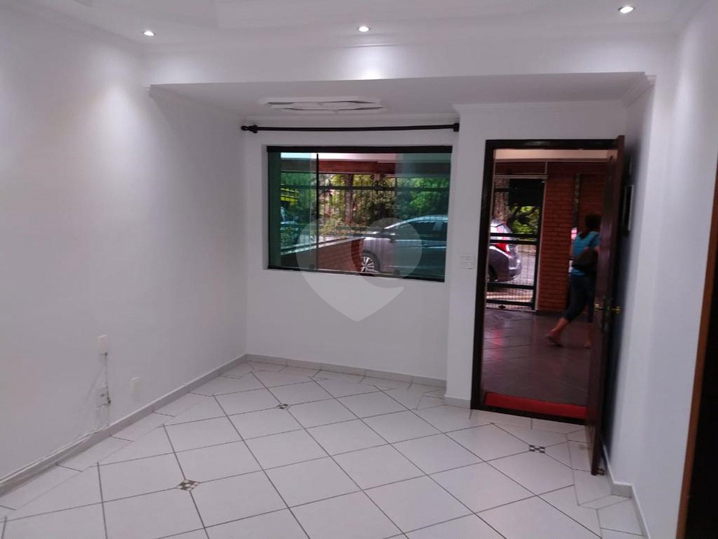 Sobrado à venda com 4 quartos, sendo 1 suíte,  em Vila Curuçá, Santo André, SP