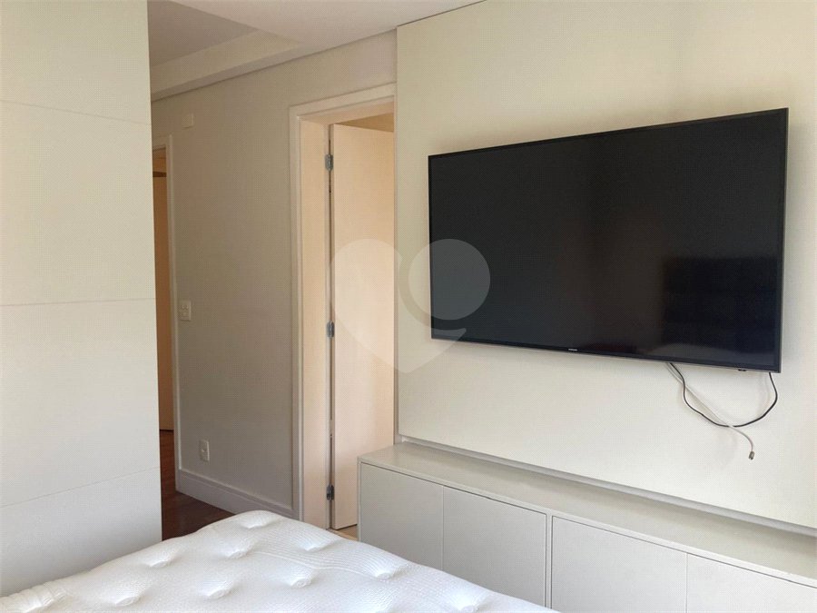 Apartamento para alugar com 3 suítes em Granja Julieta, São Paulo, SP
