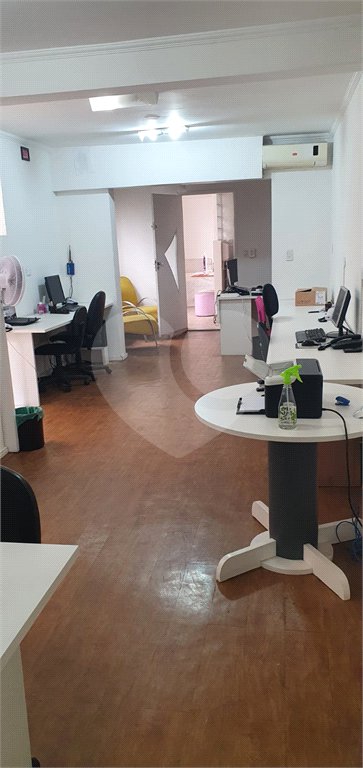 Sobrado à venda com 3 quartos, sendo 1 suíte, em Vila Mazzei, São Paulo, SP