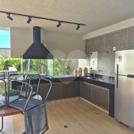 Apartamento à venda com 3 quartos, sendo 1 suíte, em Vila Anastácio, São Paulo, SP