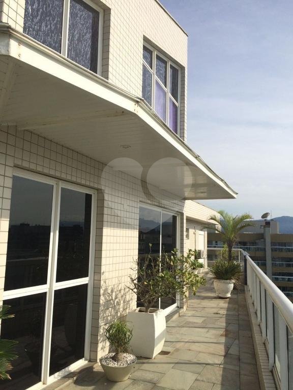 Triplex à venda com 6 suítes em Riviera de São Lourenço, Bertioga, SP