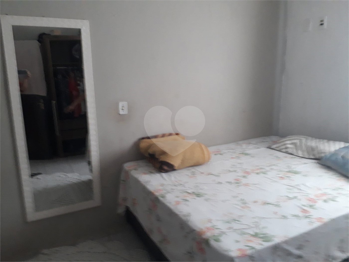 Casa de Vila à venda com 4 quartos, sendo 1 suíte,  em Jardim Morada do Sol, Indaiatuba, SP