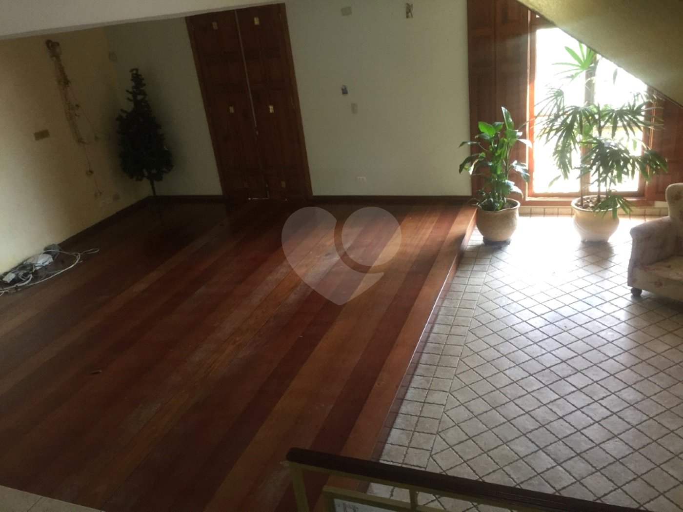 Sobrado à venda com 4 quartos, sendo 3 suítes, em Jardim Virginia Bianca, São Paulo, SP