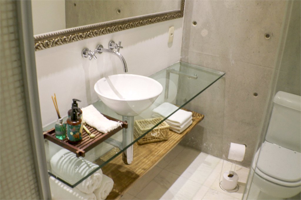 Apartamento à venda com 2 quartos em Vila Regente Feijó, São Paulo, SP