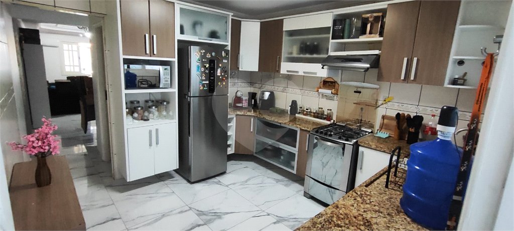 Casa à venda com 3 quartos, sendo 1 suíte,  em Chácara das Flores, Mogi das Cruzes, SP