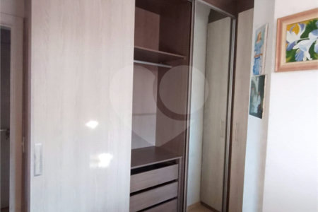Casa à venda com 2 suítes no condomínio Residencial Taormina, São Paulo - SP