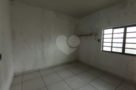 Casa à venda com 2 quartos em Vila Jardini, Sorocaba, SP