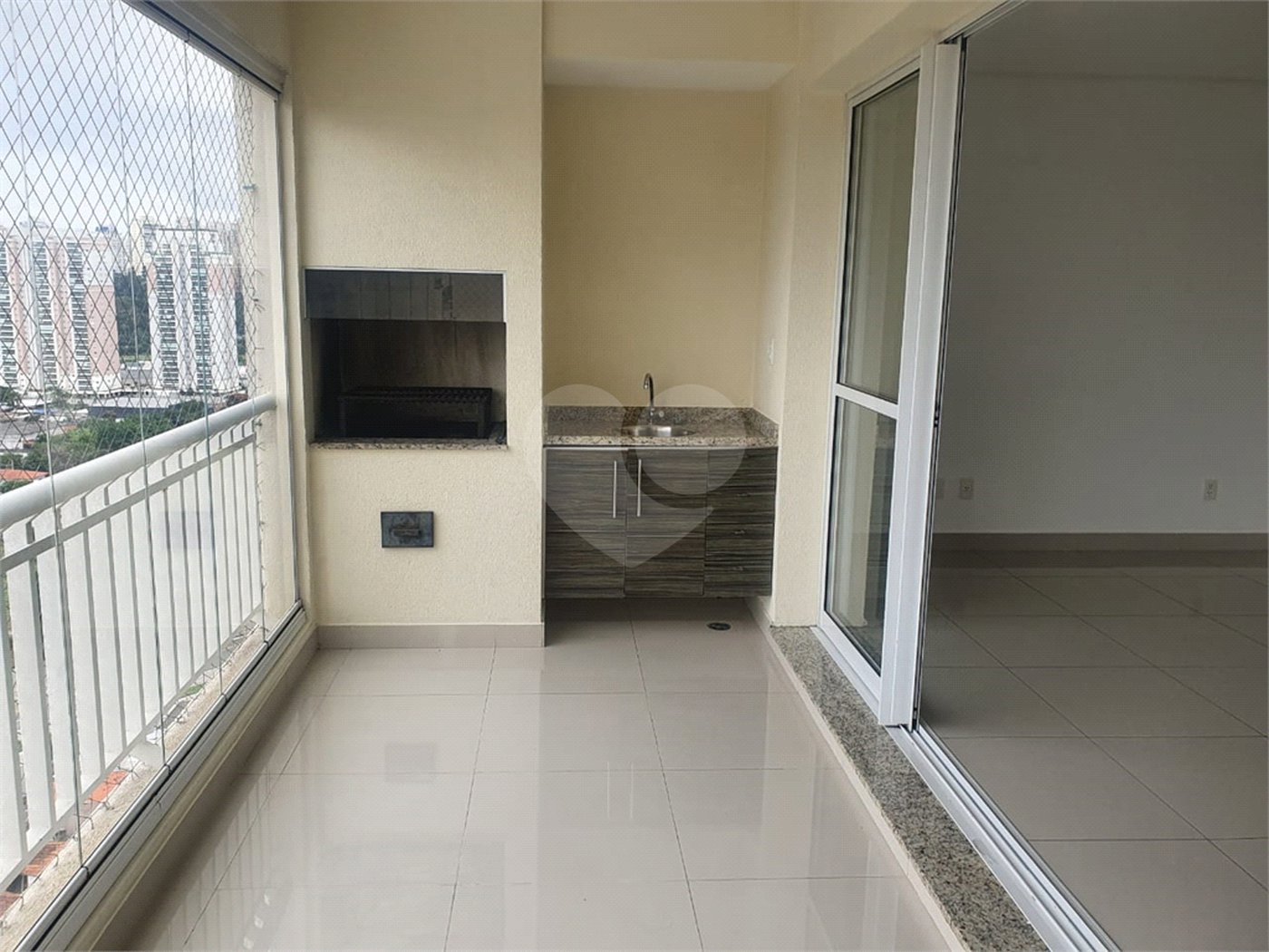 Apartamento à venda com 3 quartos, sendo 1 suíte, em Granja Julieta, São Paulo, SP