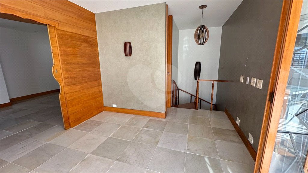Cobertura à venda com 4 quartos, sendo 2 suítes,  em Tijuca, Rio de Janeiro, RJ