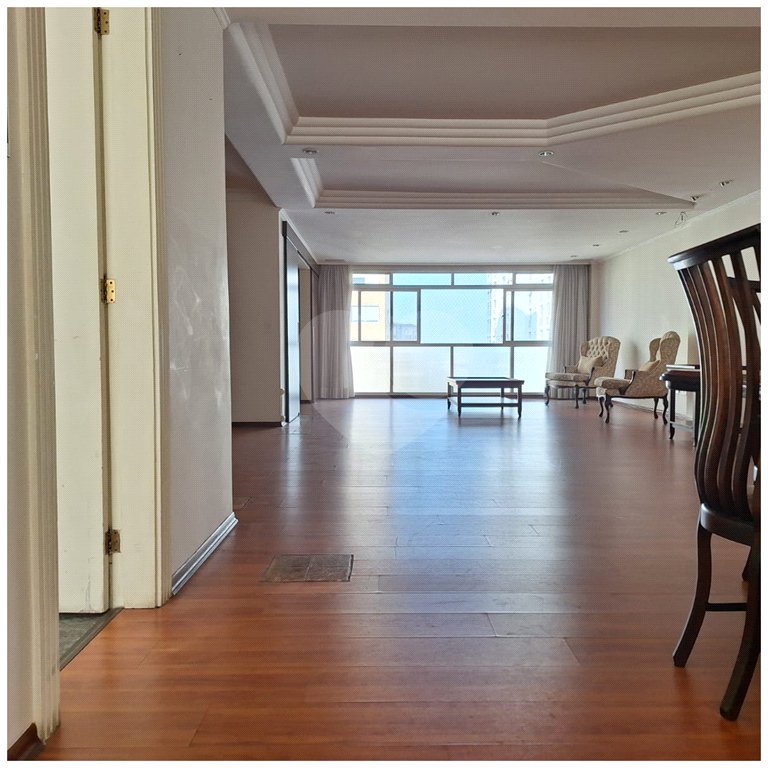 Apartamento para alugar com 4 quartos, sendo 1 suíte, em Bela Vista, São Paulo, SP