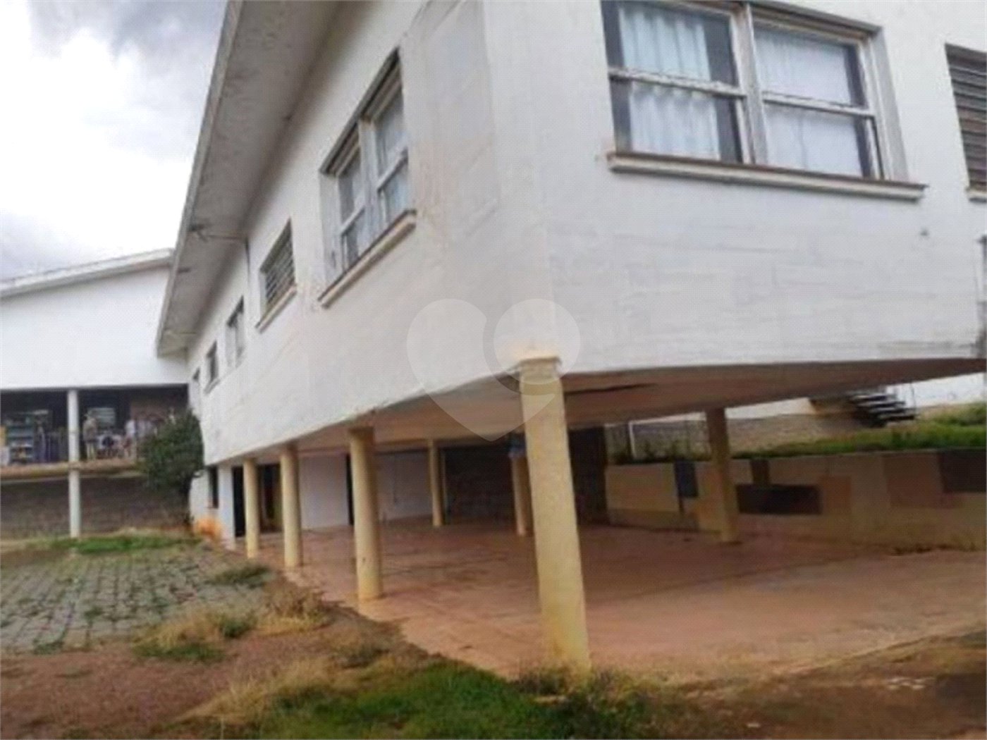Casa à venda com 7 quartos, sendo 1 suíte, no Centro, Vinhedo, SP