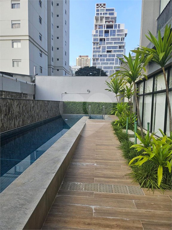 Apartamento à venda com 2 quartos, sendo 1 suíte,  em Pinheiros, São Paulo, SP