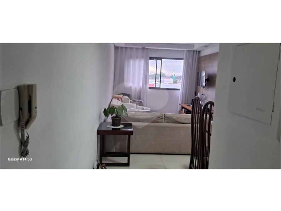 Apartamento à venda com 2 quartos em Vila Mangalot, São Paulo, SP