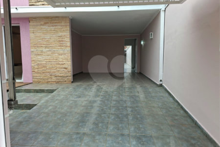 Casa à venda ou para alugar com 3 quartos, sendo 1 suíte, em Vila Aparecida, Itapetininga, SP
